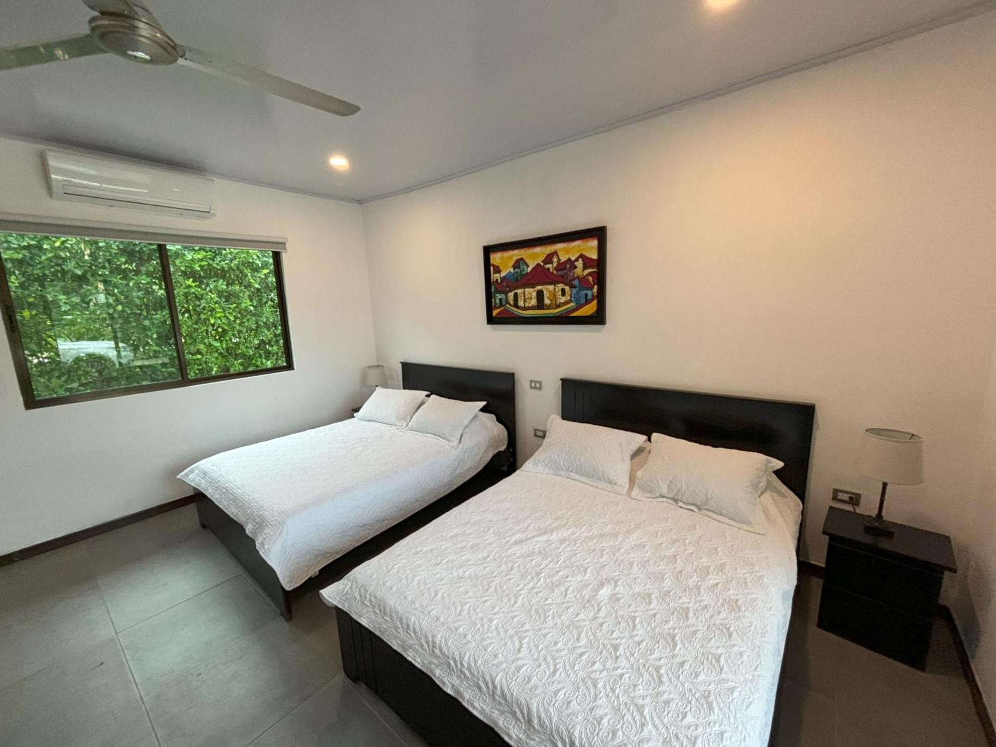 Amazilia Guesthouse Либерия Екстериор снимка